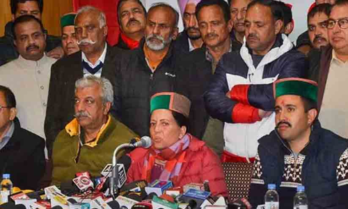 മുഖ്യമന്ത്രിക്കസേരയിലേക്ക് ഒഴിവ് ഒന്ന്; ഇഷ്ടം പോലെ അപേക്ഷകർ -ഹിമാചലിൽ കോൺഗ്രസിൽ പ്രതിസന്ധി മുഖ്യമന്ത്രിക്കസേരയിലേക്ക് ഒഴിവ് ഒന്ന്; ഇഷ്ടം പോലെ അപേക്ഷകർ -ഹിമാചലിൽ കോൺഗ്രസിൽ പ്രതിസന്ധി