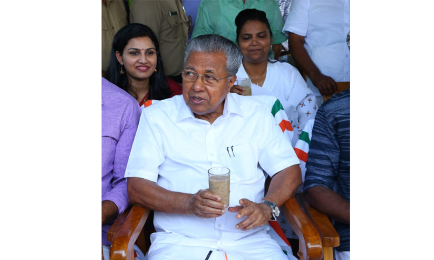 രക്തശാലി അരിയുടെ പായസം രുചിച്ച് മുഖ്യമന്ത്രി