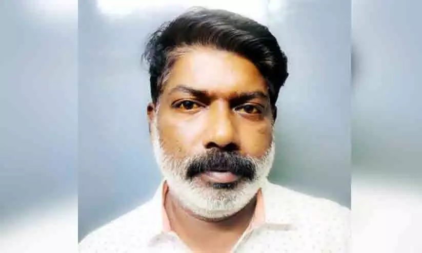 മാങ്ങ പറിക്കുന്നതിനെച്ചൊല്ലി തർക്കം: സ്ത്രീകളെ വെട്ടിപ്പരിക്കേൽപിച്ച കേസിൽ പ്രധാനപ്രതി അറസ്റ്റിൽ മാങ്ങ പറിക്കുന്നതിനെച്ചൊല്ലി തർക്കം: സ്ത്രീകളെ വെട്ടിപ്പരിക്കേൽപിച്ച കേസിൽ പ്രധാനപ്രതി അറസ്റ്റിൽ