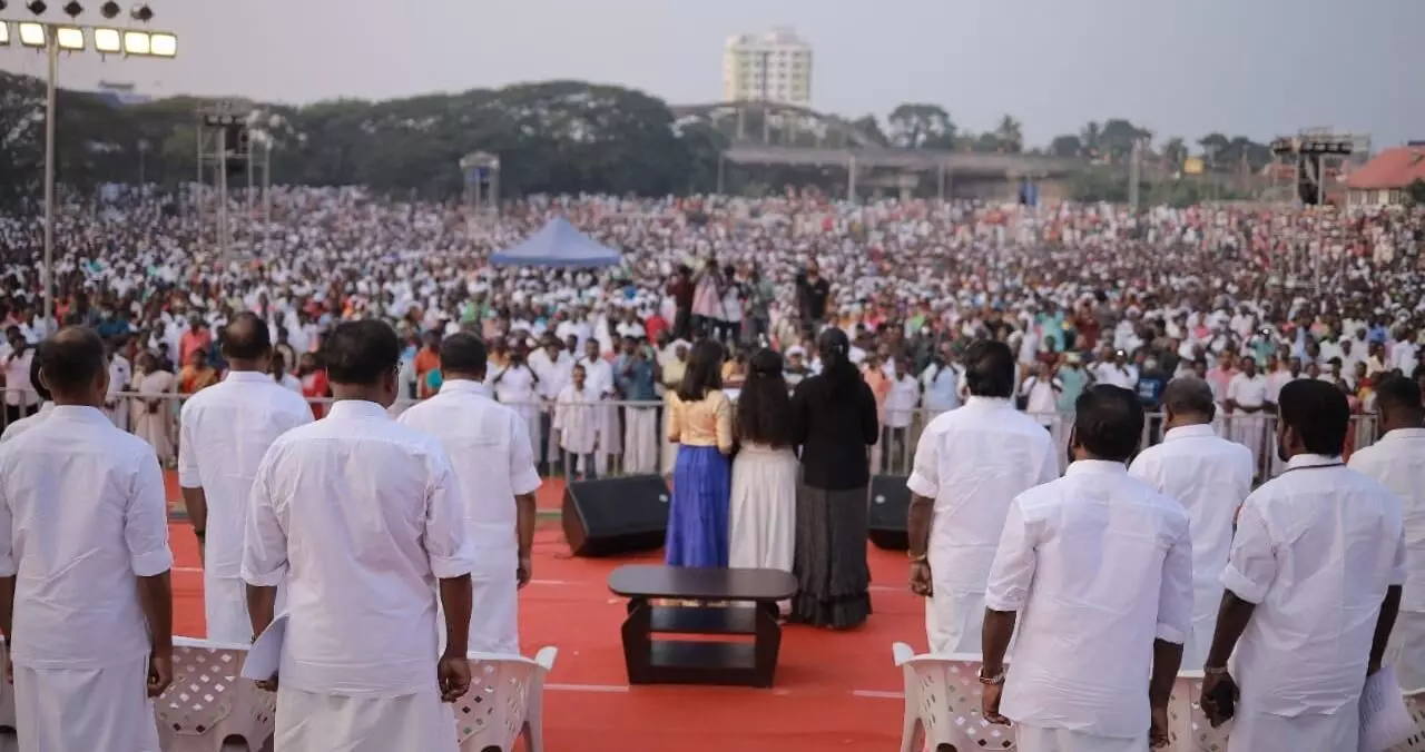 കോട്ടയത്ത് ദലിത്-ആദിവാസി സംയുക്ത സമിതി സംഘടിപ്പിച്ച 'പ്രതിധ്വനി' സമ്മേളനം കോട്ടയത്ത് ദലിത്-ആദിവാസി സംയുക്ത സമിതി സംഘടിപ്പിച്ച 'പ്രതിധ്വനി' സമ്മേളനം