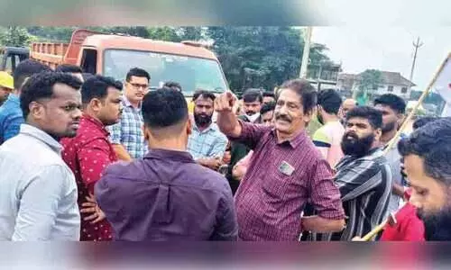 പൊരിയാനിയിൽ ടോൾ ബൂത്ത് നിർമാണം തടഞ്ഞു