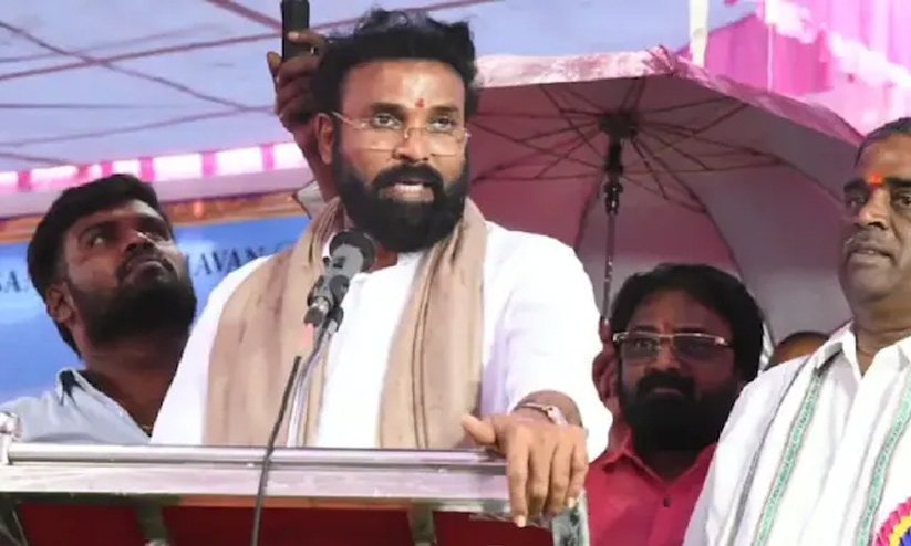 Have PhD in cheating: Karnataka minister tells students how he passed Class 10 exams Have PhD in cheating: Karnataka minister tells students how he passed Class 10 exams