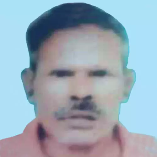 ച​ന്ദ്ര​ൻ