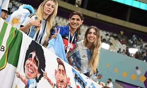 ആരാധകരേ...നിങ്ങൾ ശാന്തരാകരുത് !