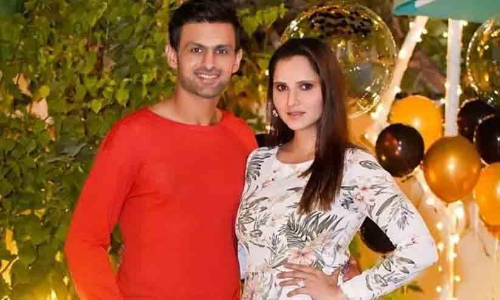 സാനിയ മിർസയുമായി വേർപിരിഞ്ഞോ! ഒടുവിൽ മൗനം വെടിഞ്ഞ് ശുഐബ് മാലിക്