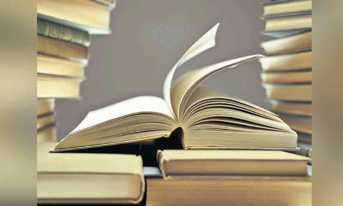 ഇംഗ്ലീഷിലുള്ള പാഠപുസ്തകം ഇന്ത്യൻ ഭാഷകളിലേക്ക് മൊഴിമാറ്റും