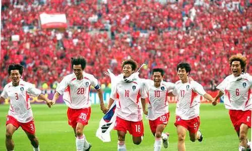 പടവെട്ടി വീഴുന്ന പെനാൽറ്റി ഷൂട്ടൗട്ട്