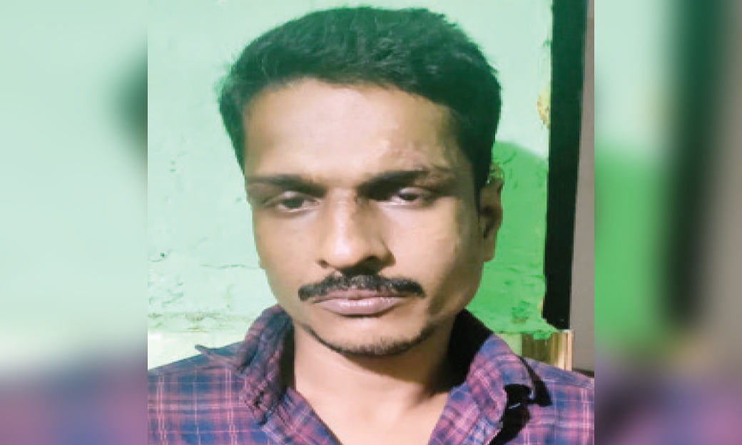 ഭീ​ഷ​ണി​പ്പെ​ടു​ത്തി മു​ദ്ര​പ​ത്ര​വും ലാ​പ്ടോ​പ്പും പ​ണ​വും ക​വ​ർ​ന്ന പ്ര​തി പി​ടി​യി​ൽ