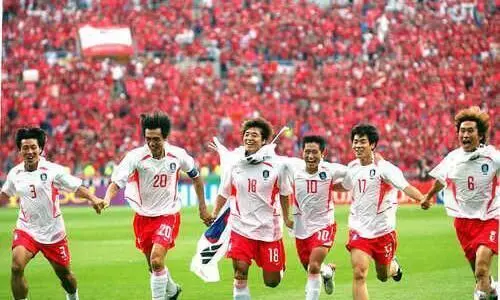 പടവെട്ടി വീഴുന്ന പെനാൽറ്റി ഷൂട്ടൗട്ട്