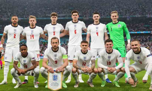 ഇംഗ്ലണ്ട് കമിങ് ഹോം