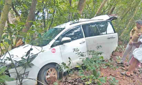 കാറപകടത്തിൽ മാതാവും കുഞ്ഞും മരിച്ചു