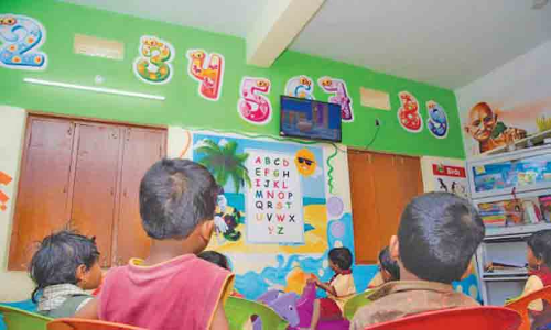 സർക്കാർ ഫണ്ടില്ല; കർണാടകയിലെ അംഗൻവാടികളിൽ മുട്ട വിതരണം നിർത്തി