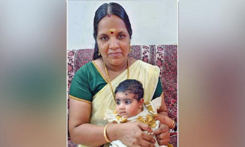 ട്രെ​യി​ൻ ത​ട്ടി അ​മ്മ​യും കു​ഞ്ഞും  മ​രി​ച്ച സംഭവം