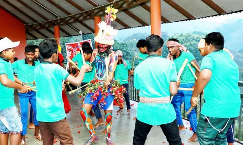 tribal festival in ​en ooru