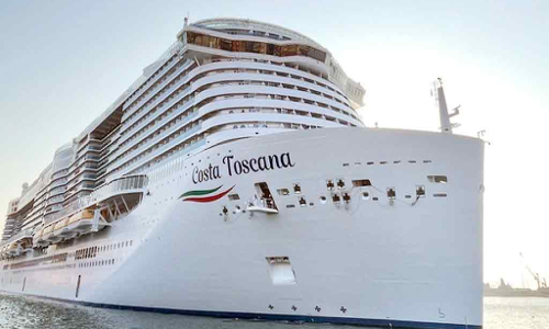 ഇ​റ്റാ​ലി​യ​ൻ ആ​ഡം​ബ​ര​ക്ക​പ്പ​ൽ  കോ​സ്റ്റ ടോ​സ്കാ​ന സ​ലാ​ല​യി​ൽ