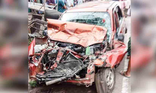 കെ.എസ്.ആർ.ടി.സി ബസും കാറും കൂട്ടിയിടിച്ചു