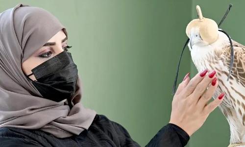 ഫാൽക്കൺ ഫെസ്​റ്റിവലിൽ ശ്രദ്ധനേടി മുനാ അൽഖുറൈസ്