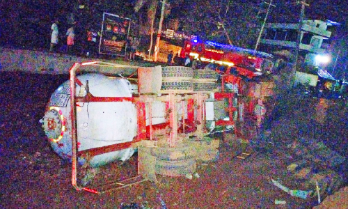 ഏഴിലോട് ദേശീയപാതയിൽ ടാങ്കർ ലോറി മറിഞ്ഞു