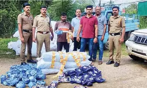 Massive drunken hunt at Ottapalam 70 lakh worth of tobacco products seized Massive drunken hunt at Ottapalam 70 lakh worth of tobacco products seized