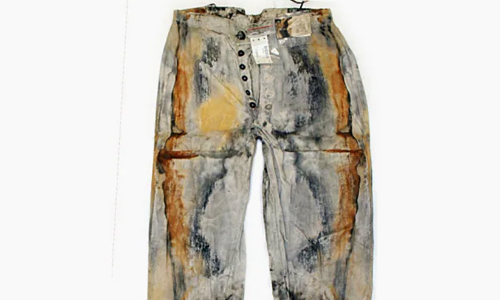 പഴകും തോറും വീര്യം കൂടുന്ന ജീൻസ്; ഇത്തവണ ലേലം പോയത് 94 ലക്ഷത്തിന്