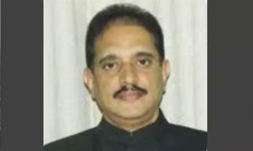 മുൻ ഐ.എ.എസ് ഉദ്യോഗസ്ഥൻ കെ.എൻ സതീഷ് അന്തരിച്ചു മുൻ ഐ.എ.എസ് ഉദ്യോഗസ്ഥൻ കെ.എൻ സതീഷ് അന്തരിച്ചു