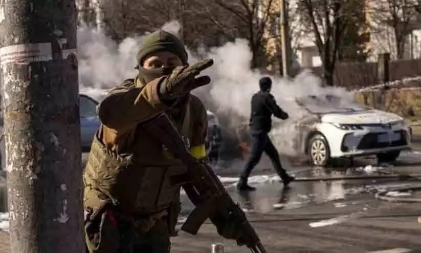 ഗാന്ധിയുടെ നാട് എന്തേ യുക്രെയ്നുവേണ്ടി സംസാരിക്കുന്നില്ല?