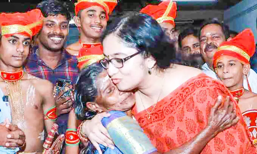 Omanayamma Kurampala Padayani Omanayamma Kurampala Padayani