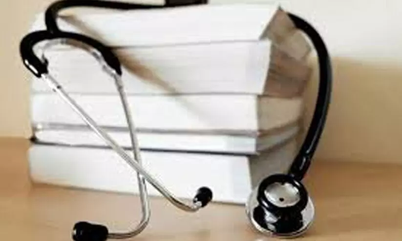 സ്വാശ്രയ മെഡിക്കൽ കോളജുകളിൽ ചേർന്നവരെ മോപ്-അപ് റൗണ്ടിൽനിന്ന് പുറത്താക്കി