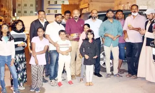 Sharad Pawars birthday party was organized