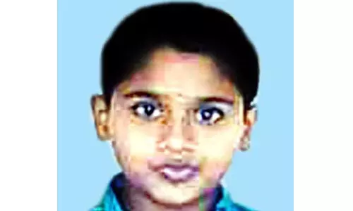 കളിക്കുന്നതിനിടെ ഷോക്കേറ്റ് വിദ്യാർഥി മരിച്ചു