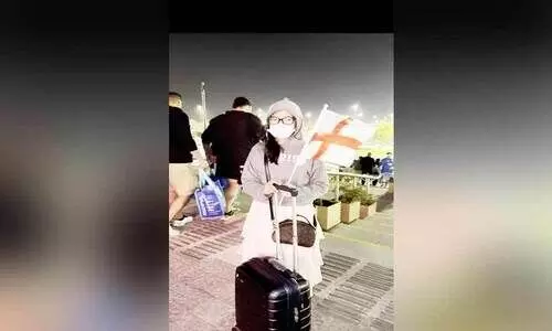 ട്വി​സ്​​റ്റോ​ട്​ ട്വി​സ്റ്റ്;​ ഒ​ടു​വി​ൽ സ​ർ​പ്രൈ​സ്​ ഗി​ഫ്​​റ്റ്​ വീ​ണ്ടെ​ടു​ത്ത്​ ഹ​നാ​ൻ ​