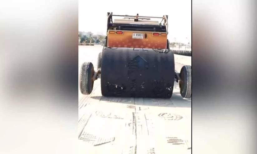 ബീച്ചുകളിൽ പരിസ്ഥിതി സന്ദേശവുമായി മുനിസിപ്പാലിറ്റി ബീച്ചുകളിൽ പരിസ്ഥിതി സന്ദേശവുമായി മുനിസിപ്പാലിറ്റി