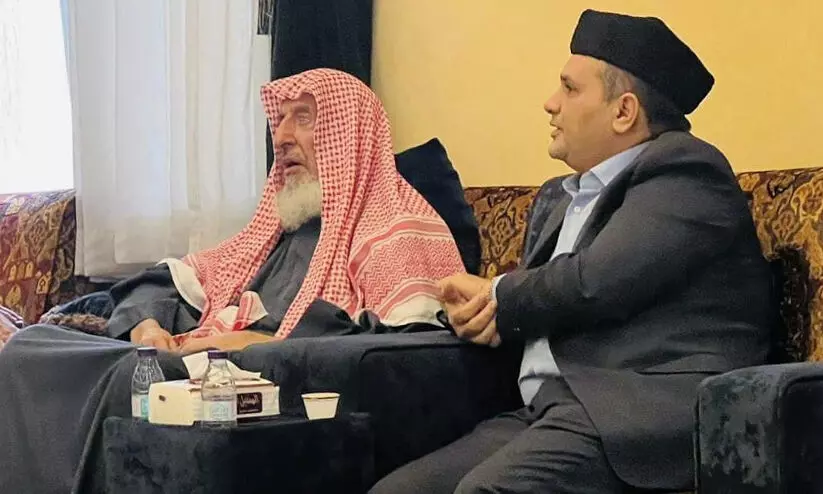 സൗദി ഗ്രാന്റ് മുഫ്തിയുമായി മുനവ്വറലി തങ്ങൾ കൂടിക്കാഴ്ച്ച നടത്തി