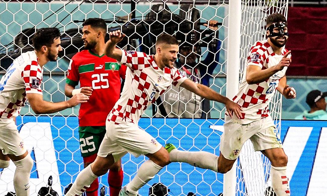 ലൂസേഴ്സ് ഫൈനൽ: മൊറോക്കോക്കെതിരെ 2-1ന് ക്രൊയേഷ്യ മുന്നിൽ ലൂസേഴ്സ് ഫൈനൽ: മൊറോക്കോക്കെതിരെ 2-1ന് ക്രൊയേഷ്യ മുന്നിൽ