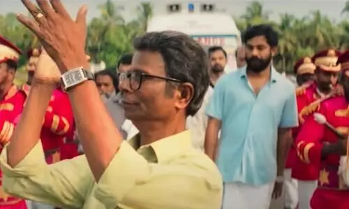 Sharafudheen, Aju Varghese and Indrans Starring Aanandham Paramaanandham Official Trailer