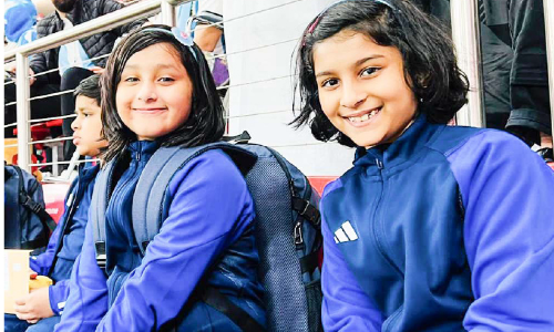 ഏ​വയും ഒ​ലീ​വി​യയും