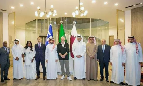 ദോഹ സൗദി ഹൗസിൽ ഫുട്ബാൾ പ്രമുഖർക്ക് അത്താഴ വിരുന്നൊരുക്കി കായിക മന്ത്രി