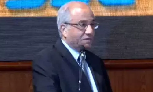 ജഡ്​ജിമാരും മാധ്യമ പ്രവർത്തകരും പതറിയാൽ ജനാധിപത്യം തകരും -ജസ്റ്റിസ്​ ശ്രീകൃഷ്​ണ