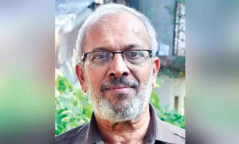 മങ്കടയിലുണ്ട്, ലോകം ശ്രദ്ധിച്ച അറബി കവി മങ്കടയിലുണ്ട്, ലോകം ശ്രദ്ധിച്ച അറബി കവി