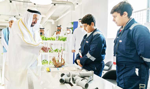 വിദ്യാർഥികളുടെ കഴിവ് വികസിപ്പിക്കേണ്ടതിന്റെ പ്രാധാന്യം ഉണർത്തി ശൈഖ് സുൽത്താൻ വിദ്യാർഥികളുടെ കഴിവ് വികസിപ്പിക്കേണ്ടതിന്റെ പ്രാധാന്യം ഉണർത്തി ശൈഖ് സുൽത്താൻ