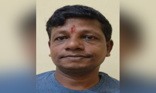 സ്‌കൂട്ടറില്‍ മദ്യം കടത്തുന്നതിനിടെ ബസ് ഡ്രൈവർ പിടിയിൽ