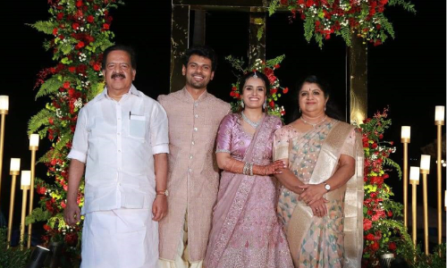 രമേശ് ചെന്നിത്തലയുടെ മകൻ രമിത്തിന്റെ വിവാഹം നിശ്ചയിച്ചു; വധു ജൂനിറ്റ ജോൺ
