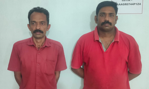 കേഴമാൻവേട്ട; ഹോട്ടൽ ഉടമയും കൂട്ടാളിയും അറസ്റ്റിൽ