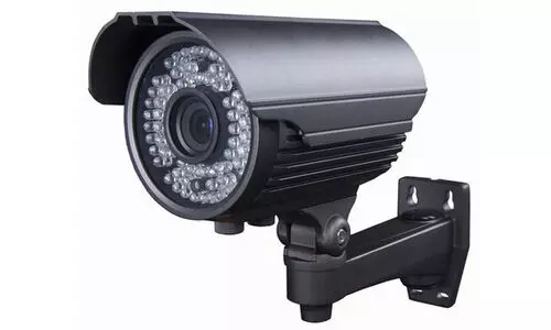 2064 പൊലീസ് കാമറകളിൽ 402 എണ്ണവും ഉറക്കത്തിൽ