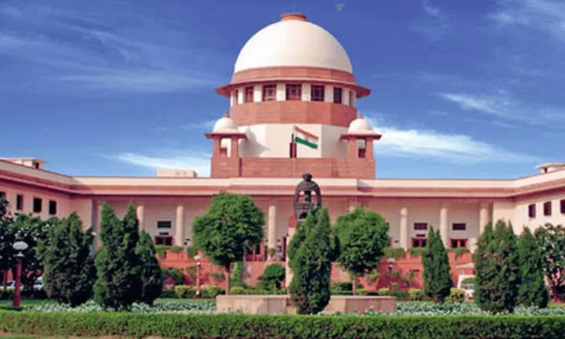 പൊലീസ് സദാചാര പൊലീസ് ആകേണ്ട -സുപ്രീംകോടതി