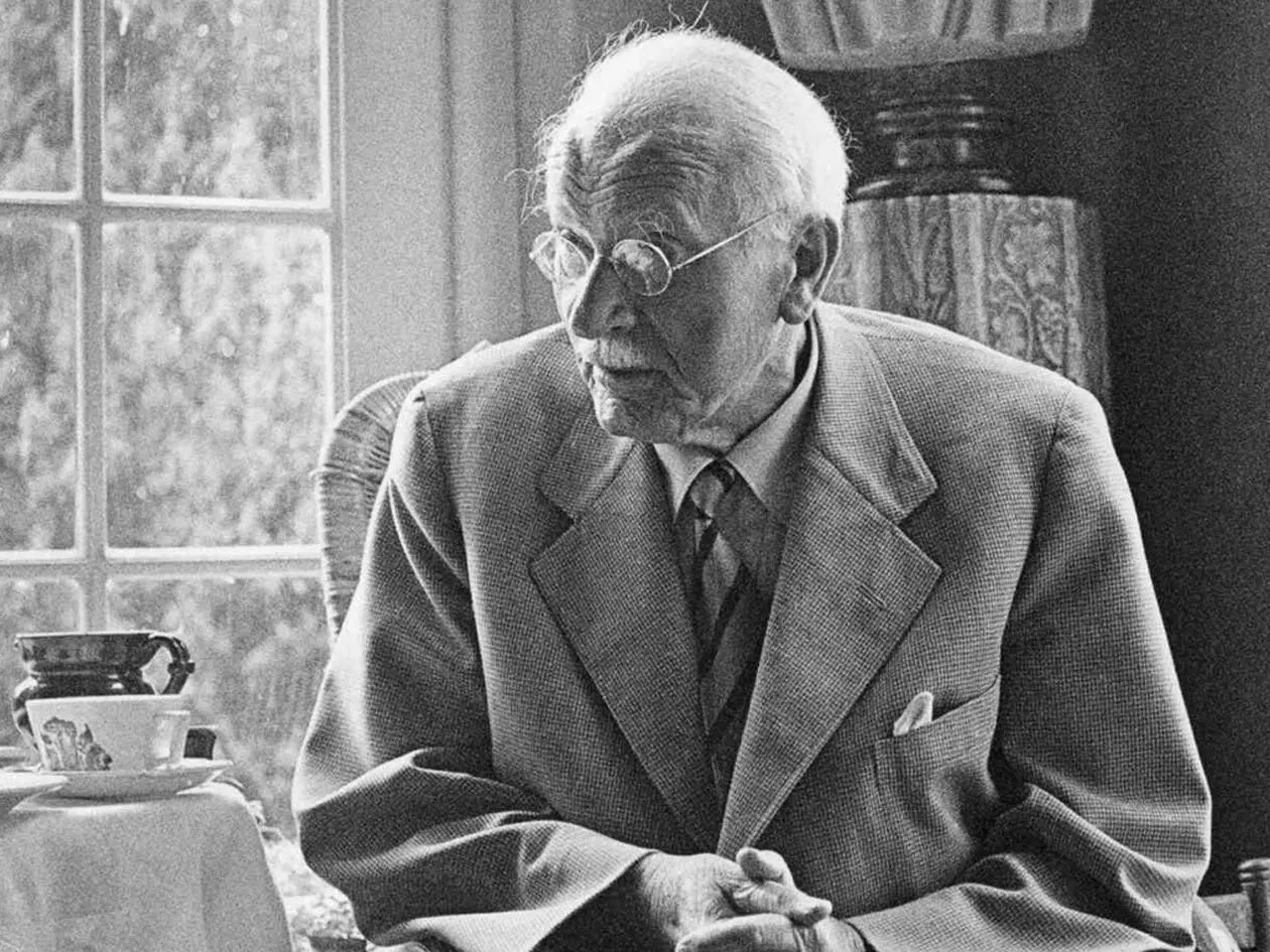 കാൾ ഗസ്റ്റോവ് യുങ്