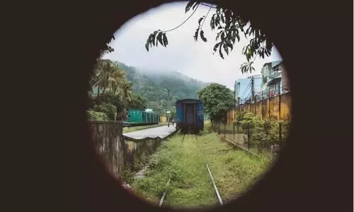 യാത്രികർ തിരികെ നടക്കുന്നവരോ?   ഒരു മനഃശാസ്ത്ര അവലോകനം