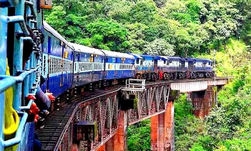 സഞ്ചാരികൾക്ക് സന്തോഷവാർത്ത! മേട്ടുപ്പാളയം-ഊട്ടി ട്രെയിൻ സർവിസ്​ വീണ്ടും തുടങ്ങി