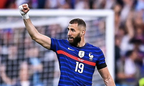 വിരമിക്കൽ പ്രഖ്യാപിച്ച് കരിം ബെൻസേമ