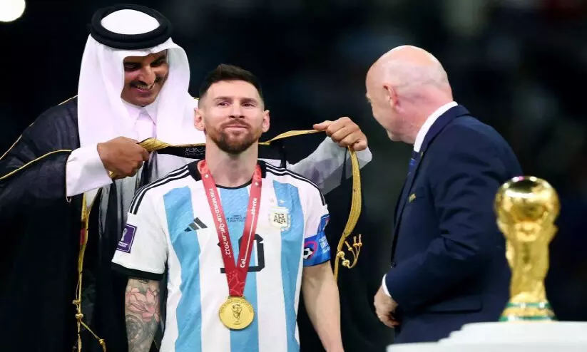 രാജാവിന് അമീറിന്റെ രാജകീയ ആദരം രാജാവിന് അമീറിന്റെ രാജകീയ ആദരം